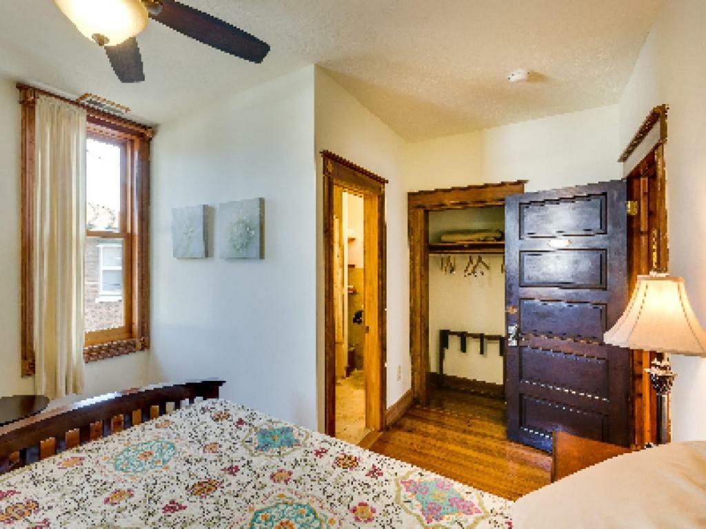 Persimmon Inn Bloomington Eksteriør bilde